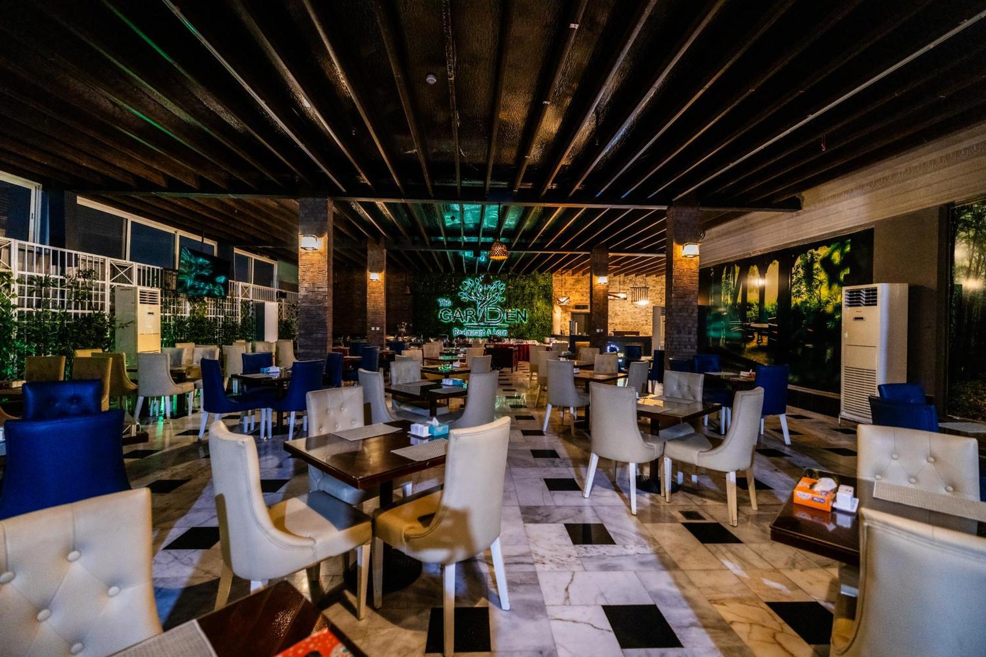 Mora Hotel By Pioneer Джедда Экстерьер фото